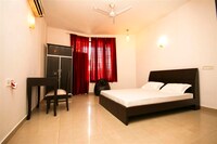 OYO Studios 323 Sohna Road